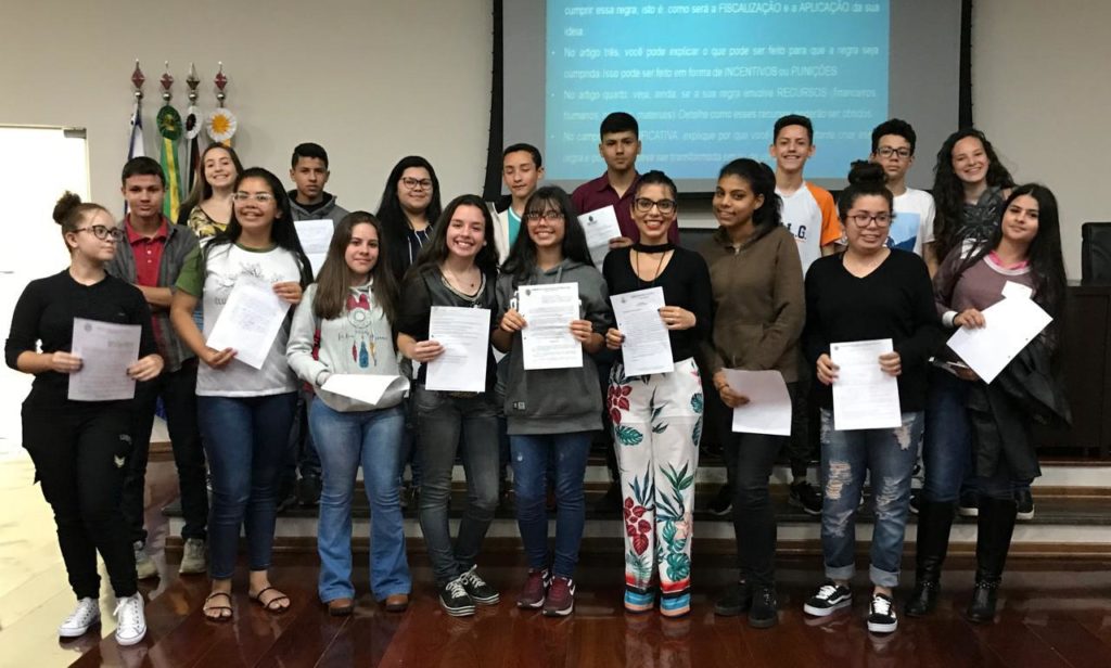 parlamento jovem Parlamento Jovem realiza a sexta oficina de trabalhos