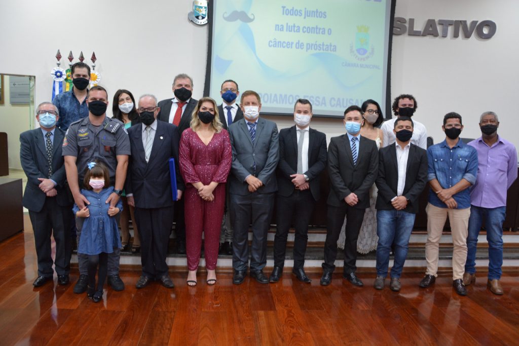 F8322AE6-069C-4B85-8F14-AAD4E98E41B6 Personalidades recebem título de cidadania itapevense na Câmara Municipal